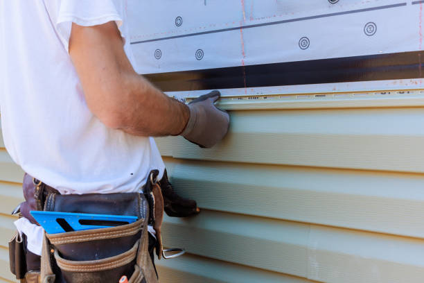 Trusted Storm Damage Siding Repair service in Candler, NC - Creative Siding